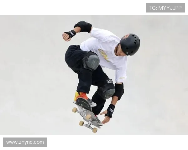 北京滑板队在世界滑板锦标赛中的默契配合与精彩表现分析